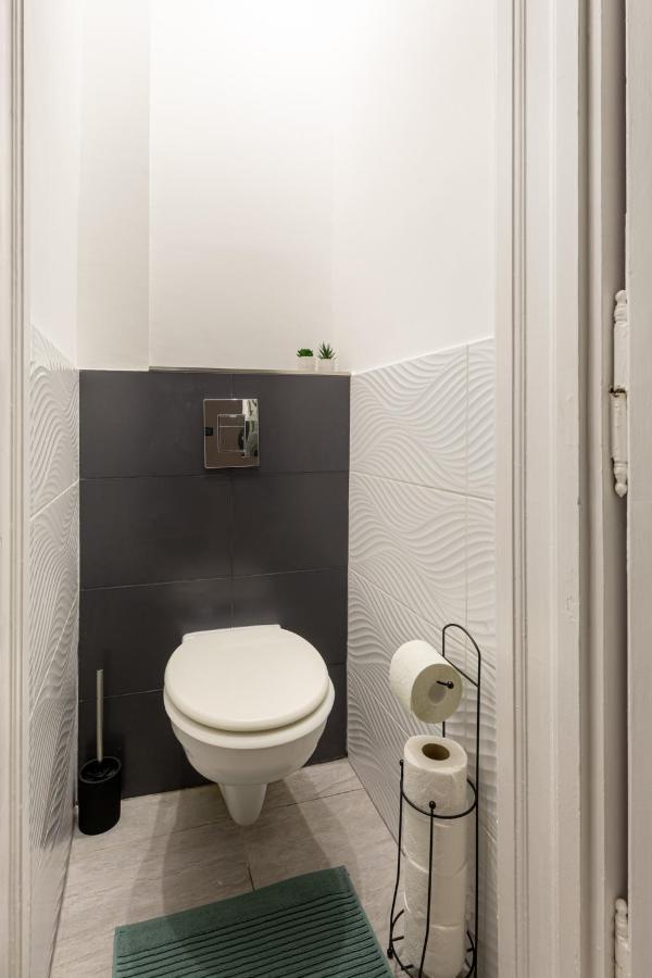 F24 Ferenc Apartment Budapest Eksteriør bilde