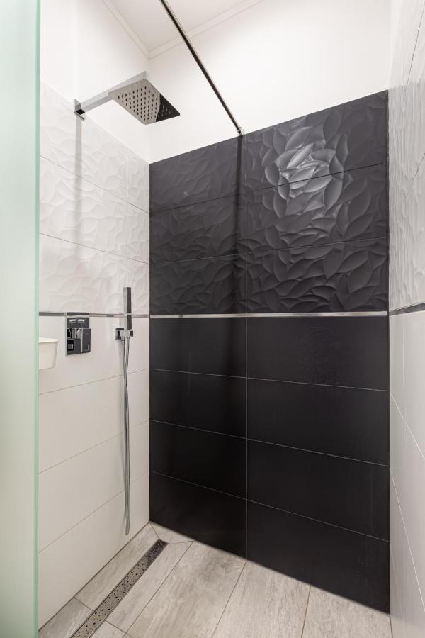 F24 Ferenc Apartment Budapest Eksteriør bilde